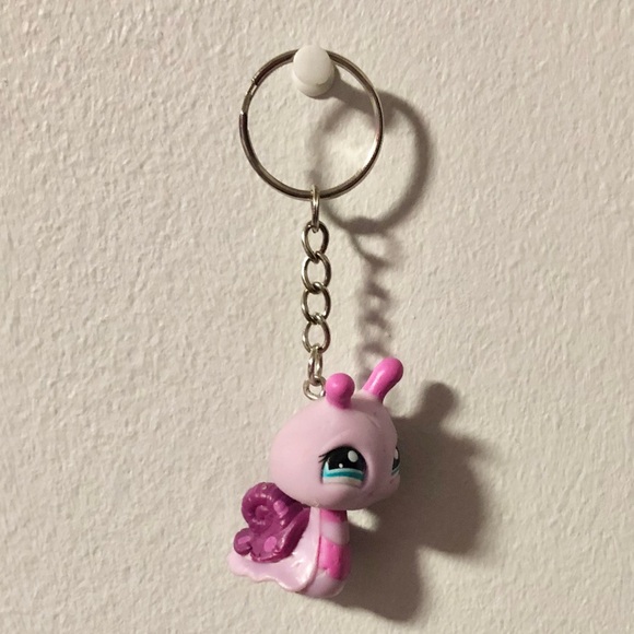 Littlest Pet Shop Purple Snail Keychain - Picture 2 of 4